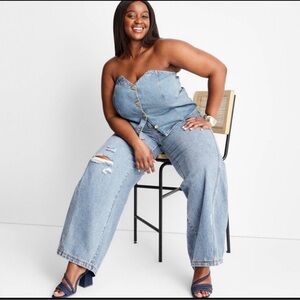 Jenee Naylor size 16